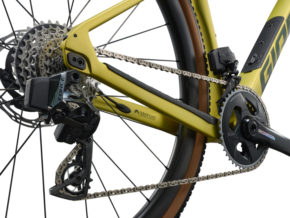 Giant Revolt Advanced PRO 0 Gravel Rennrad